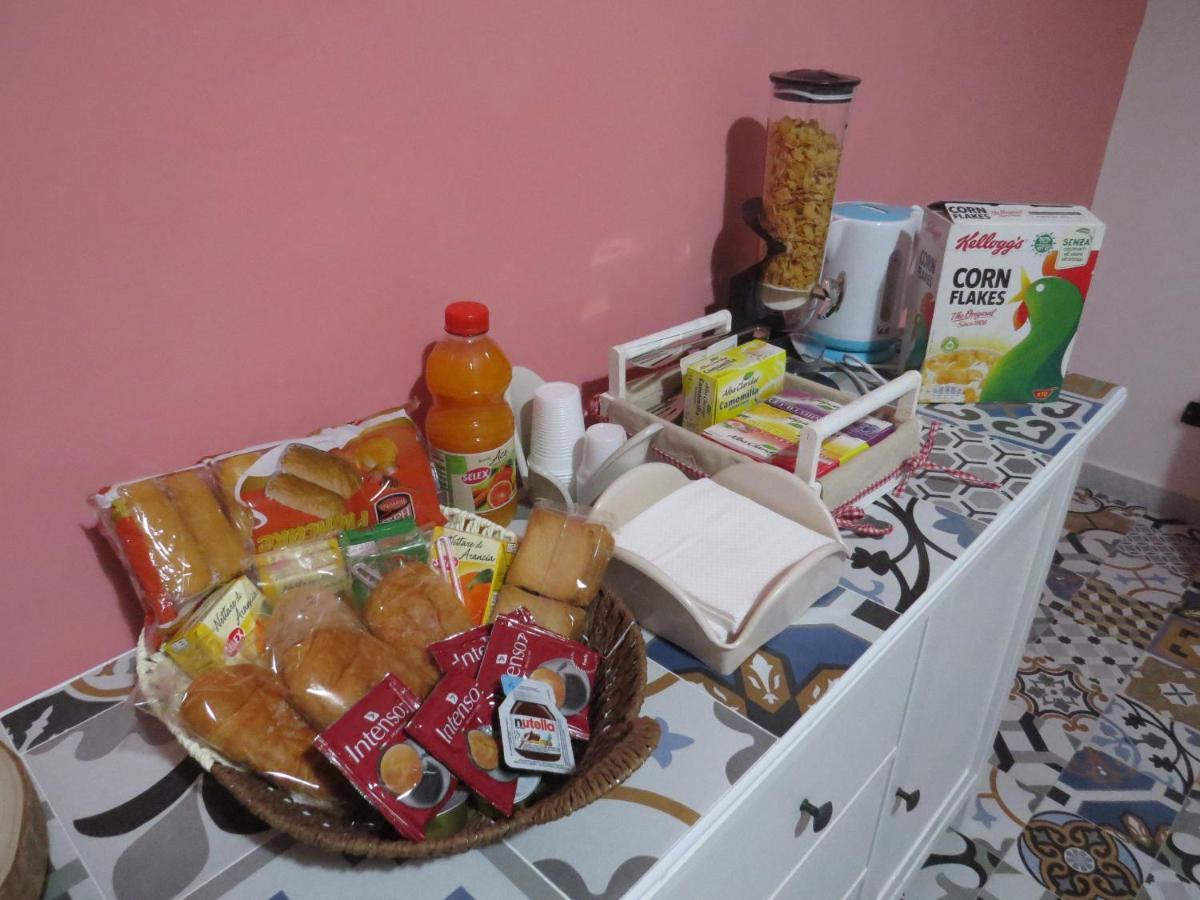 Napolide Bed & Breakfast ภายนอก รูปภาพ
